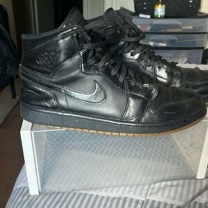 Jordan 1 Gum Bottom